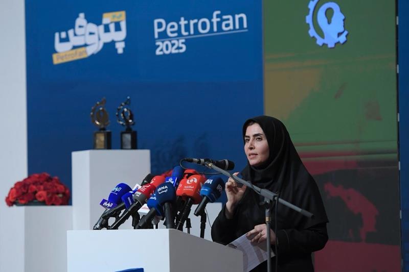همایش پتروفن به یک پلتفرم نوآوری در سطح پتروشیمی کشور تبدیل شده/ آینده پتروشیمی از آن شرکت‌هایی است که شجاعت ورود به حوزه فناوری را دارند