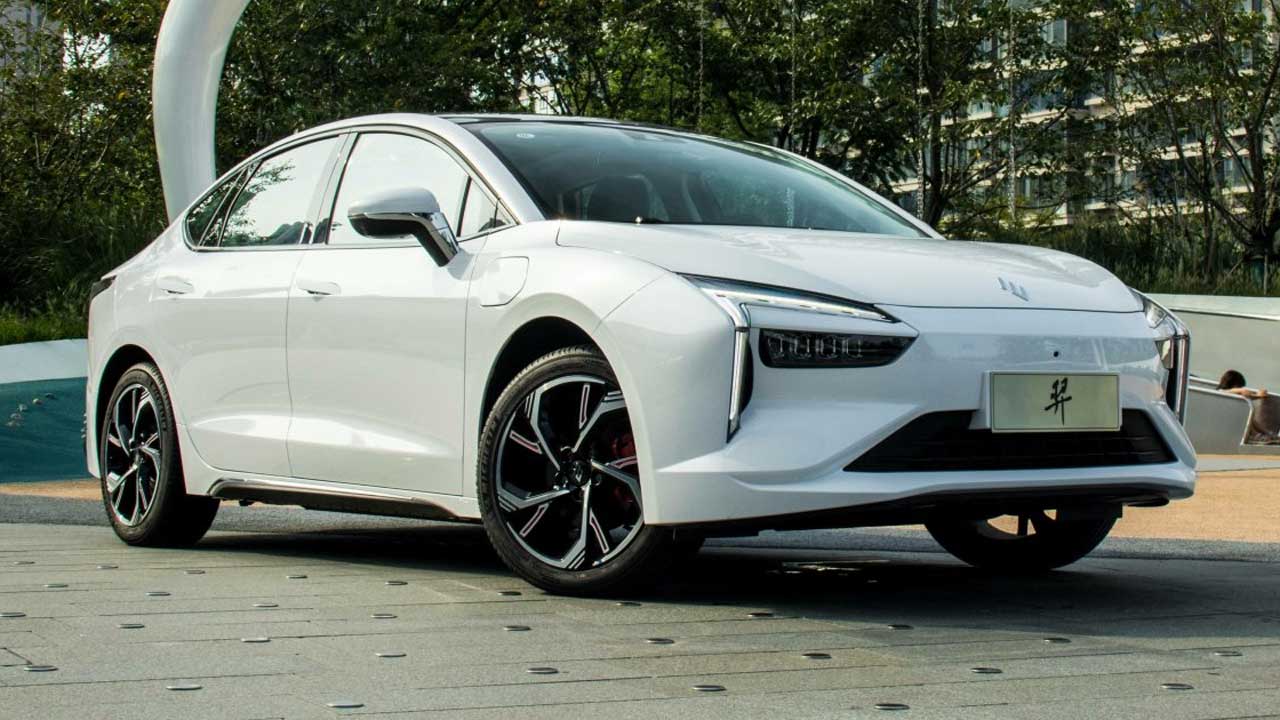 انقلاب در خودروهای برقی MIT از باتری با برد شگفت‌انگیز ۱۶۰۰ کیلومتر رونمایی کرد