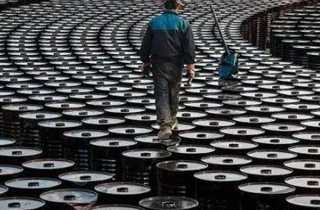  بدهکاران میلیارددلاری کجا هستند؟ چرا تیغ به سمت تولید کنندگان قیر چرخید؟