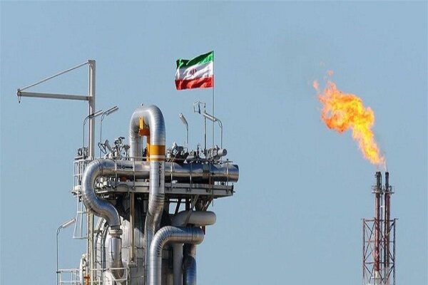قیمت نفت سبک و سنگین ایران در بازار جهانی افزایش یافت