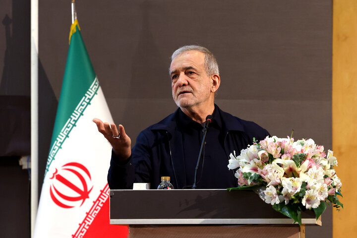  نقش مراکز علمی در حل مسائل کشور تعیین کننده است