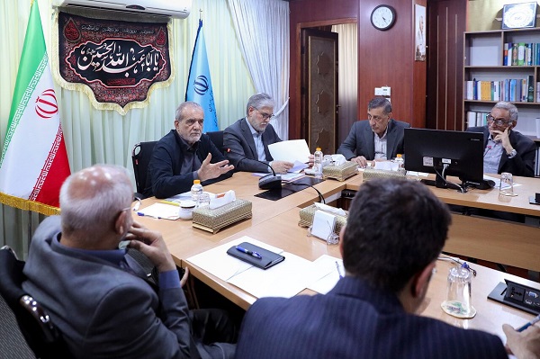  دانشگاه مسئولیت حل مسائل واقعی کشور را برعهده بگیرد